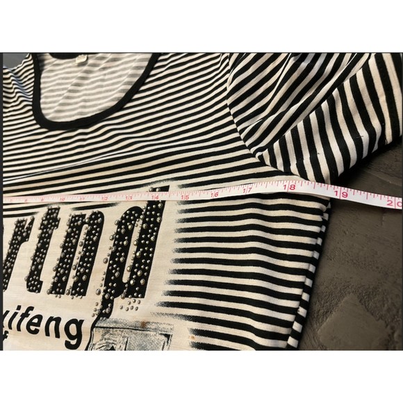 Striped Puffy Sleeve Short Sleeve High Heeled Shoe Studded Top - Picture 9 of 11